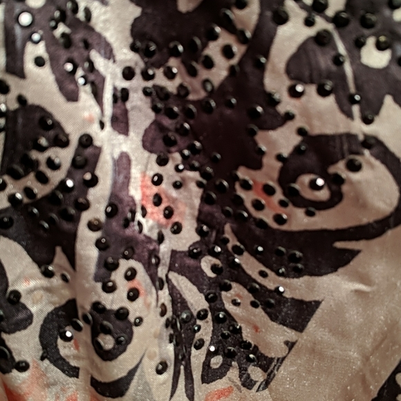 Empire waist , short sleeved blouse - Picture 4 of 4